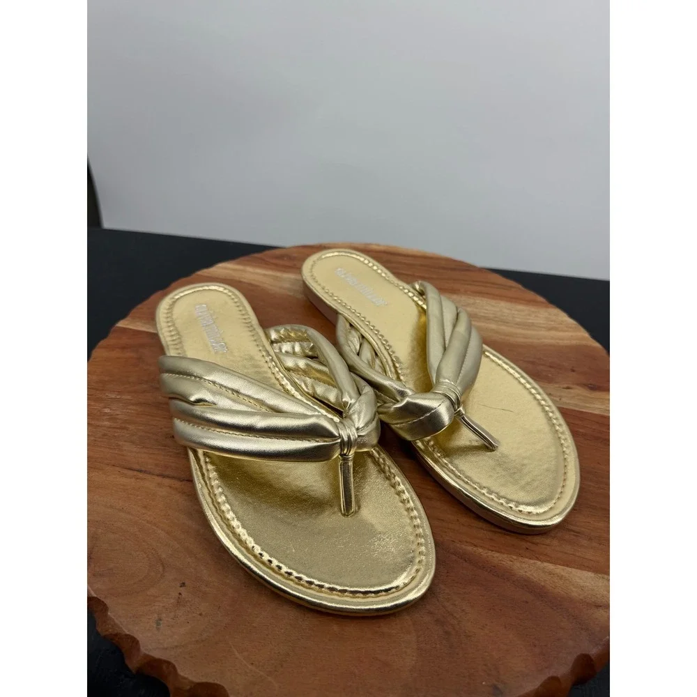 Olivia Miller Pleated Puff Thong Sandal Women Size 8 Gold Metallic Flat Shoe